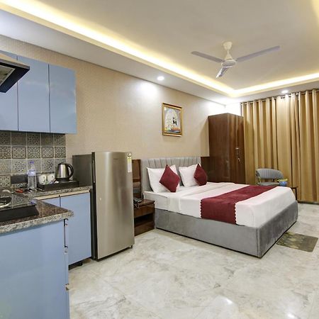 Limewood Stay - Millennium Huda City Center Gurgáon Exteriér fotografie
