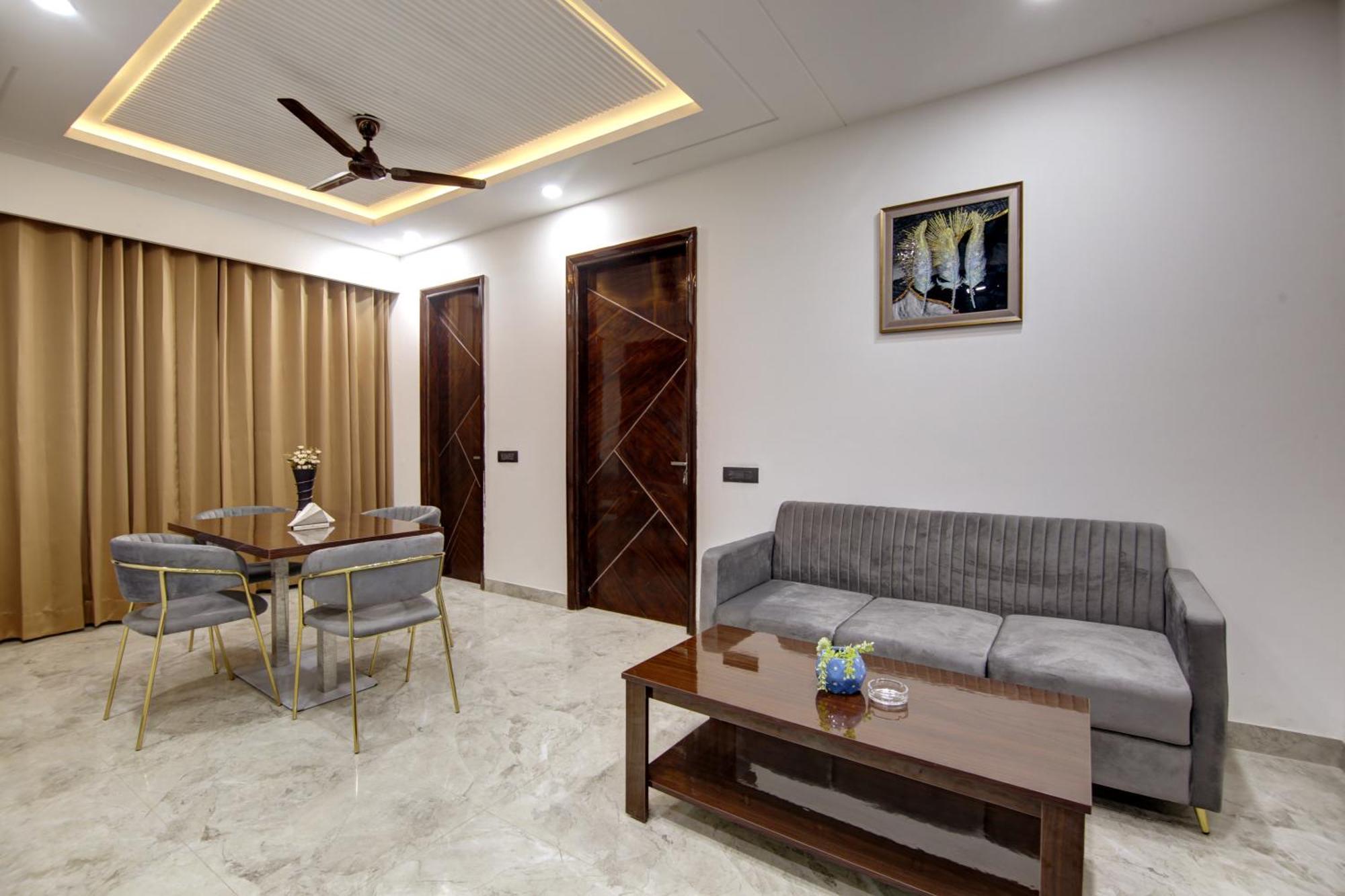 Limewood Stay - Millennium Huda City Center Gurgáon Exteriér fotografie