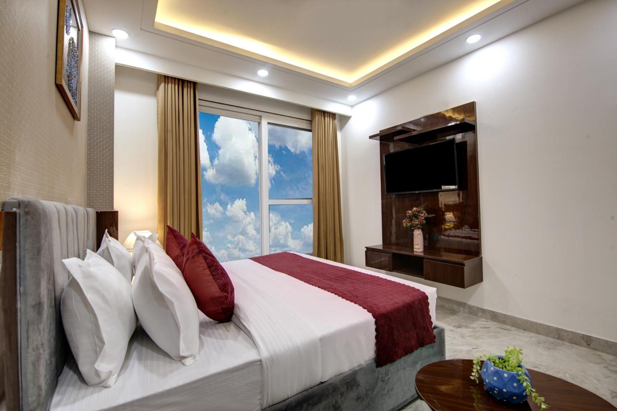Limewood Stay - Millennium Huda City Center Gurgáon Exteriér fotografie