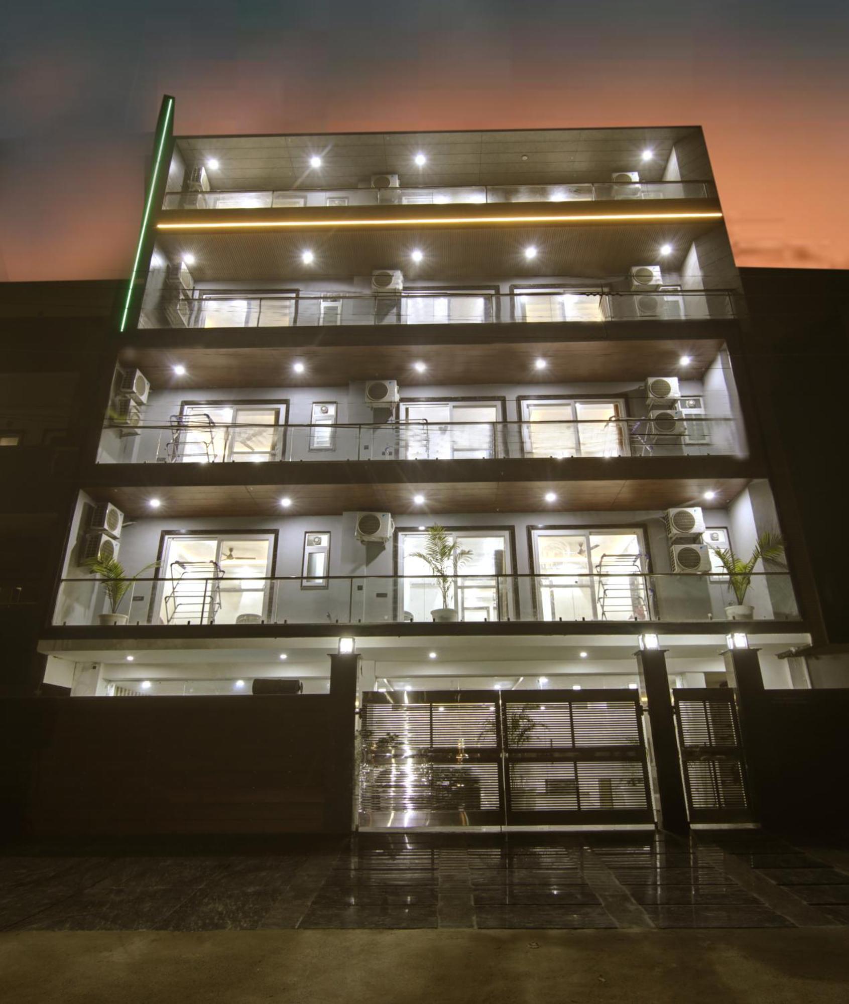 Limewood Stay - Millennium Huda City Center Gurgáon Exteriér fotografie